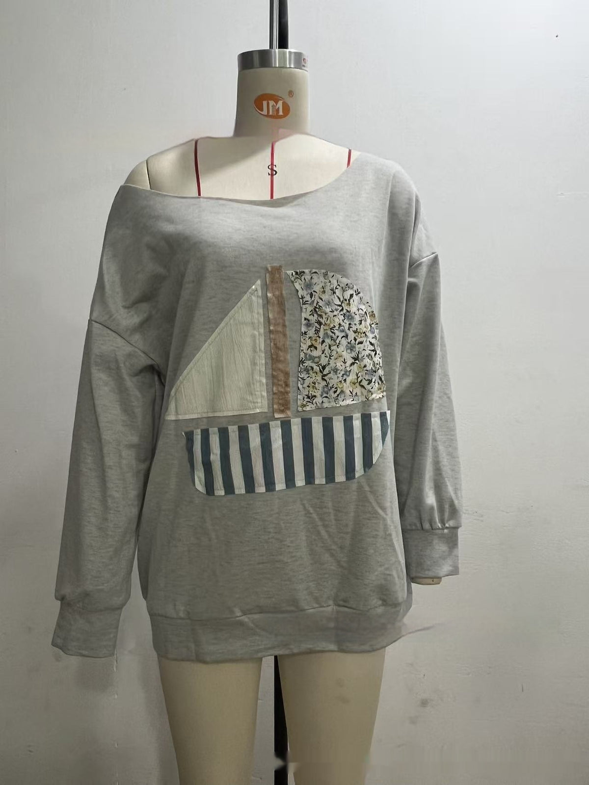 Fashionable Off-Shoulder Pullover Sweatshirt For Women