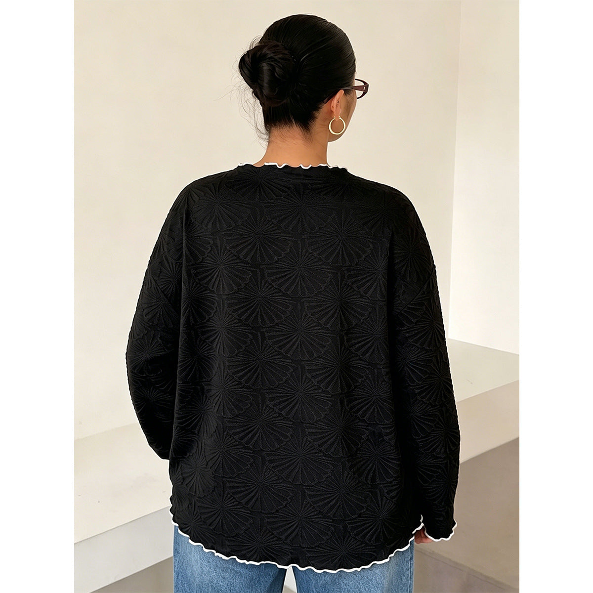 Loose-fitting Crew-neck Long-sleeve T-shirt For Women