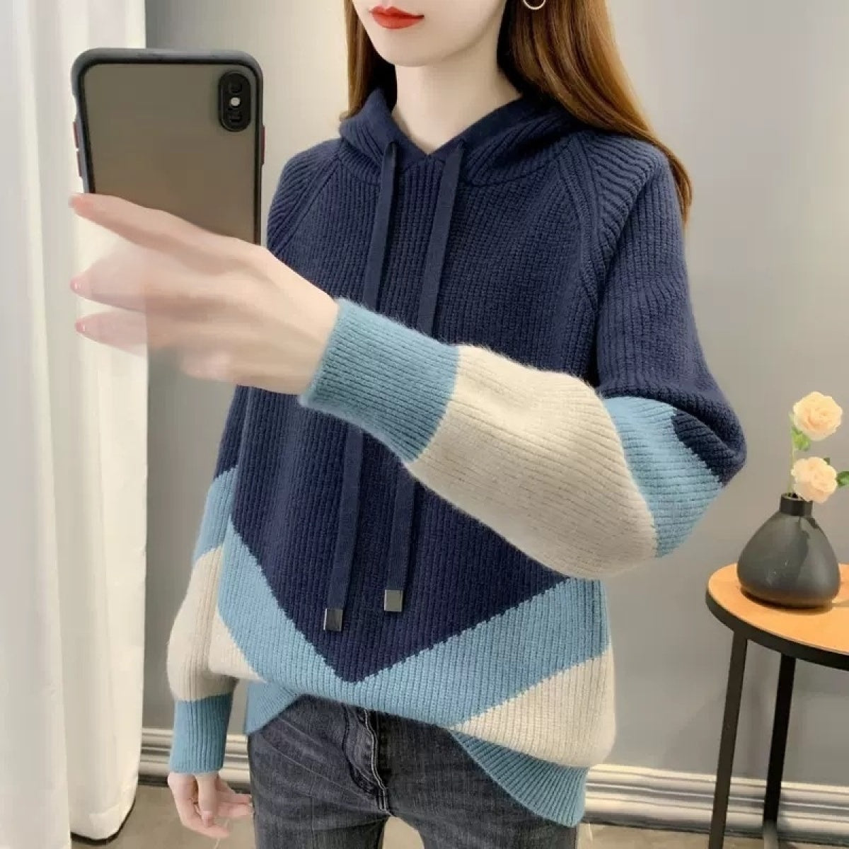 Stylish Western-style Knitted Hoodie For Women