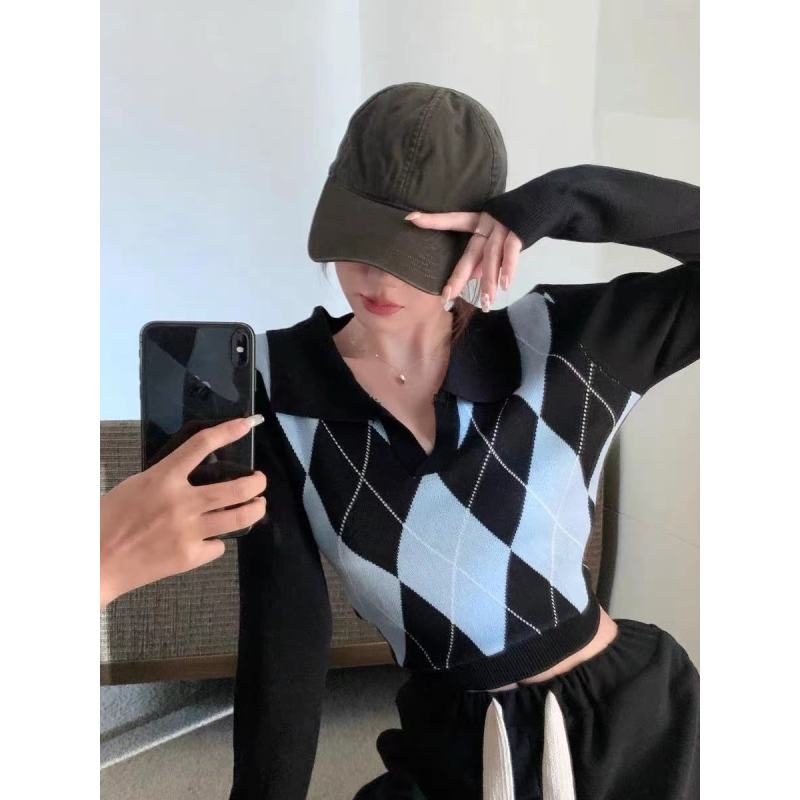 College Style Diamond Knit Sweater Women